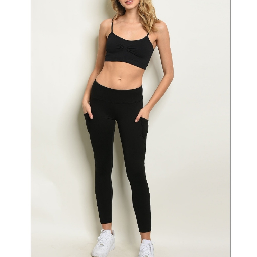 BOGO FREE Black Mesh Active Leggings - Picture 3 of 6
